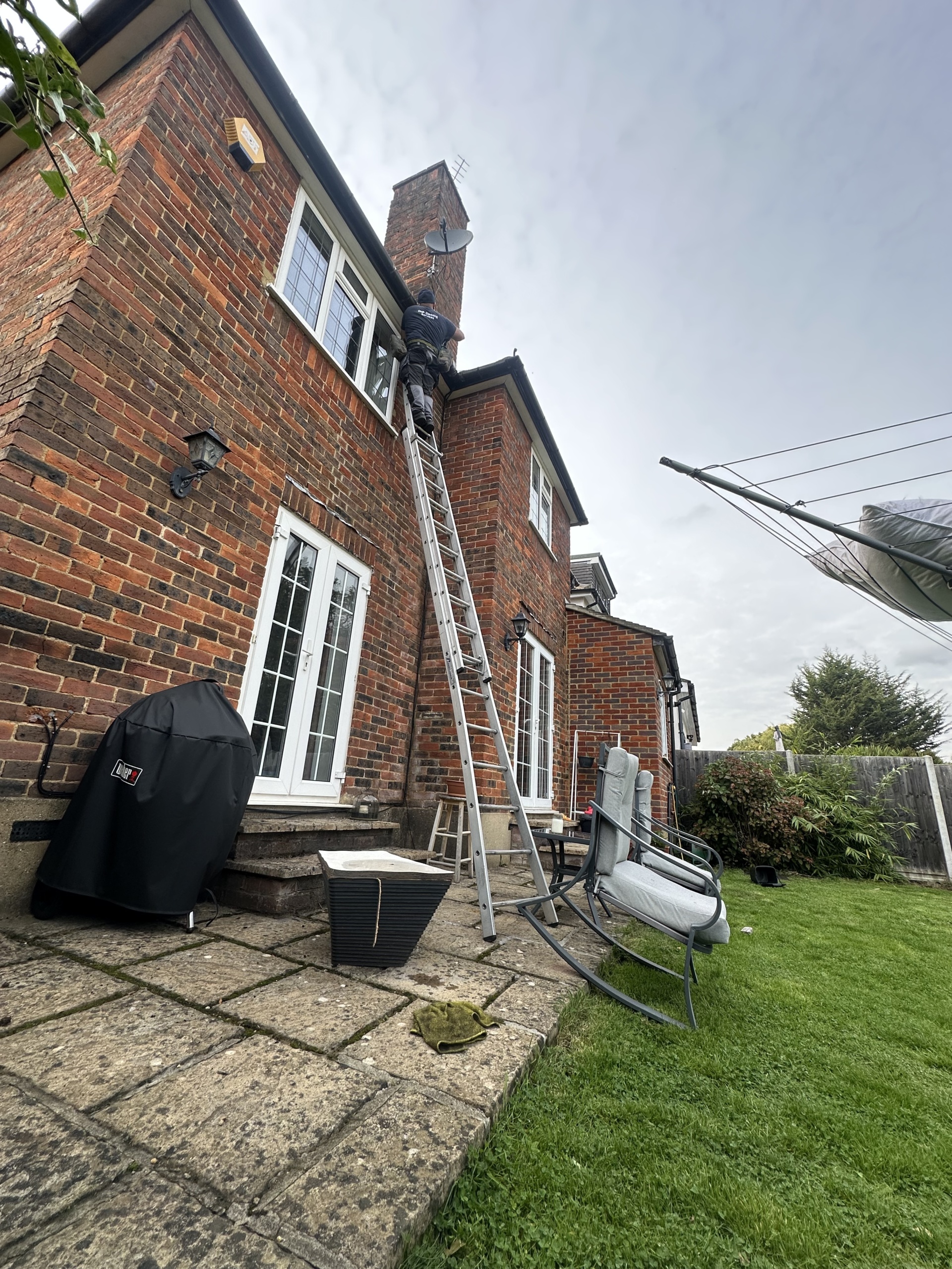 Gutters cleaning Stanmore
